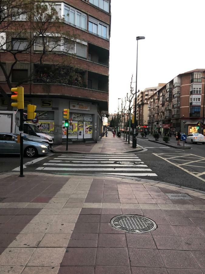 Apartament Piso Avenida De Madrid Saragossa Zewnętrze zdjęcie
